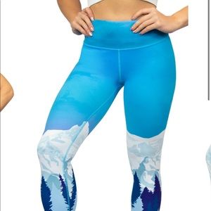 Miami fitwear leggings small 7/8